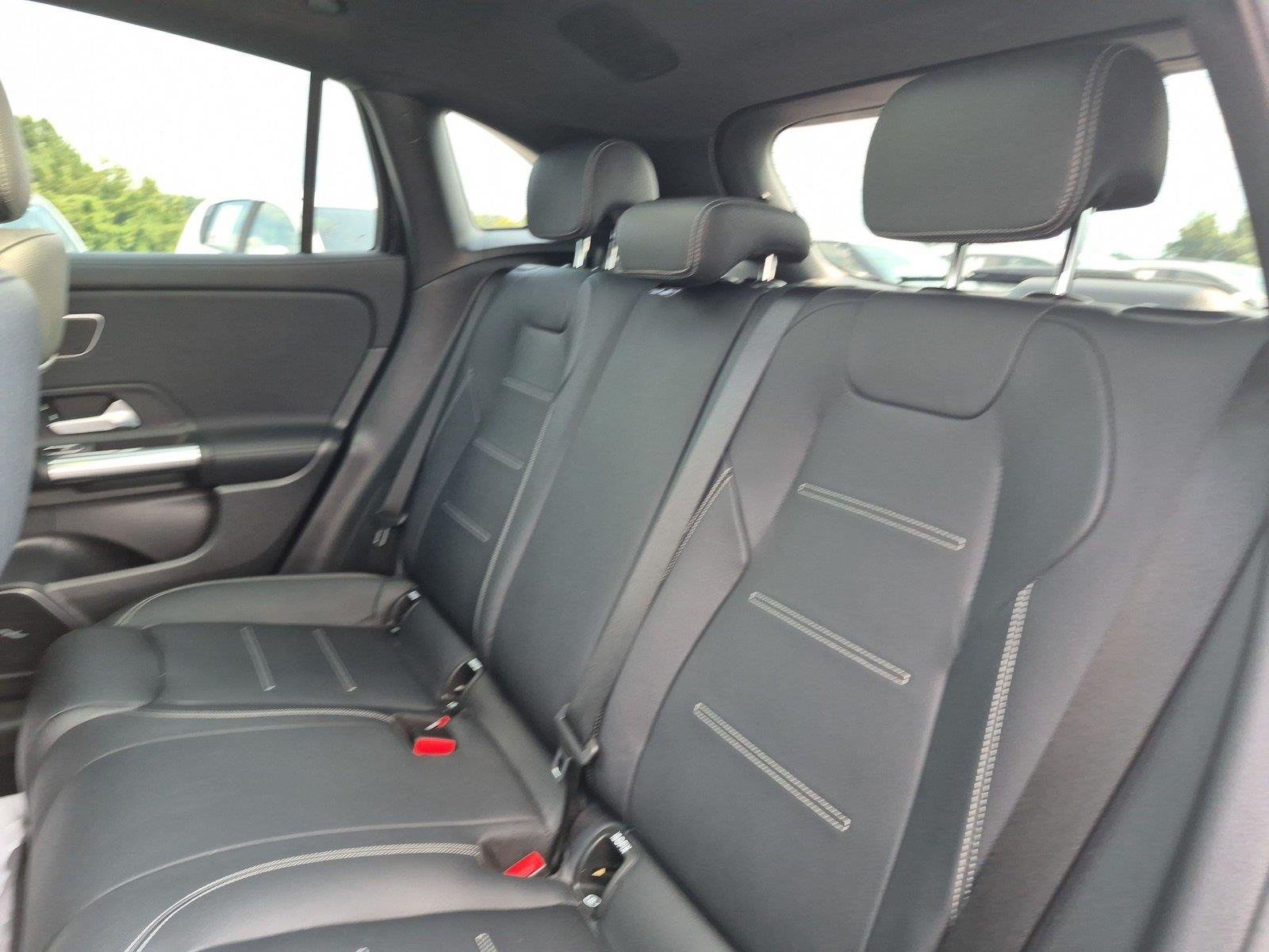 Used 2022 Night Black Mercedes-Benz AMG® GLA 45 image 33