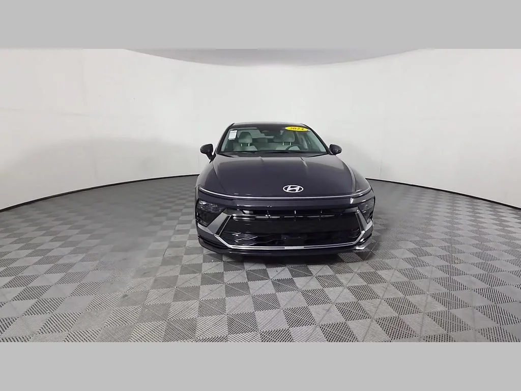 Used 2024 Carbon Blue Hyundai SEL image 53