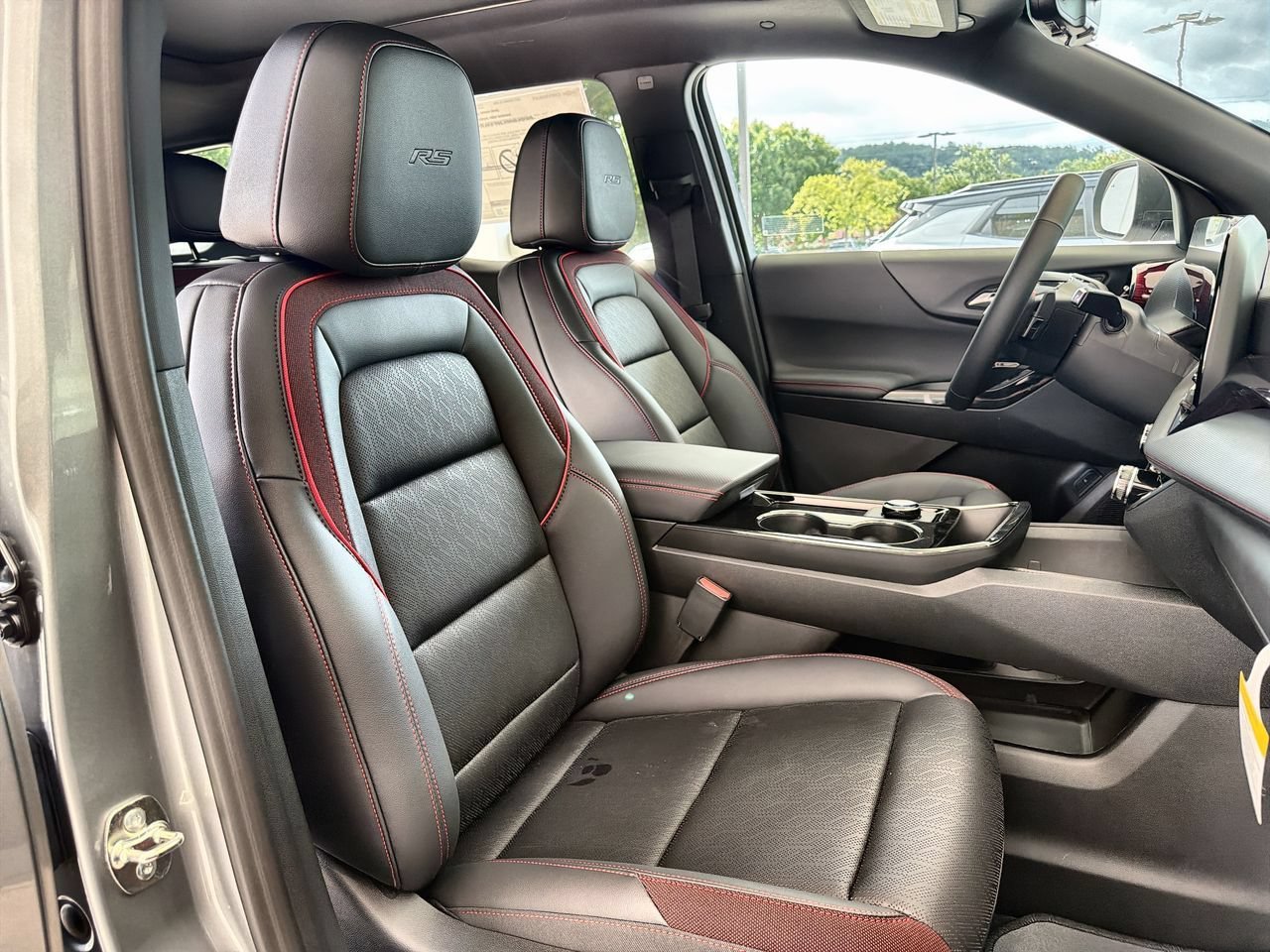2027 Chevrolet Equinox RS - Photo 23