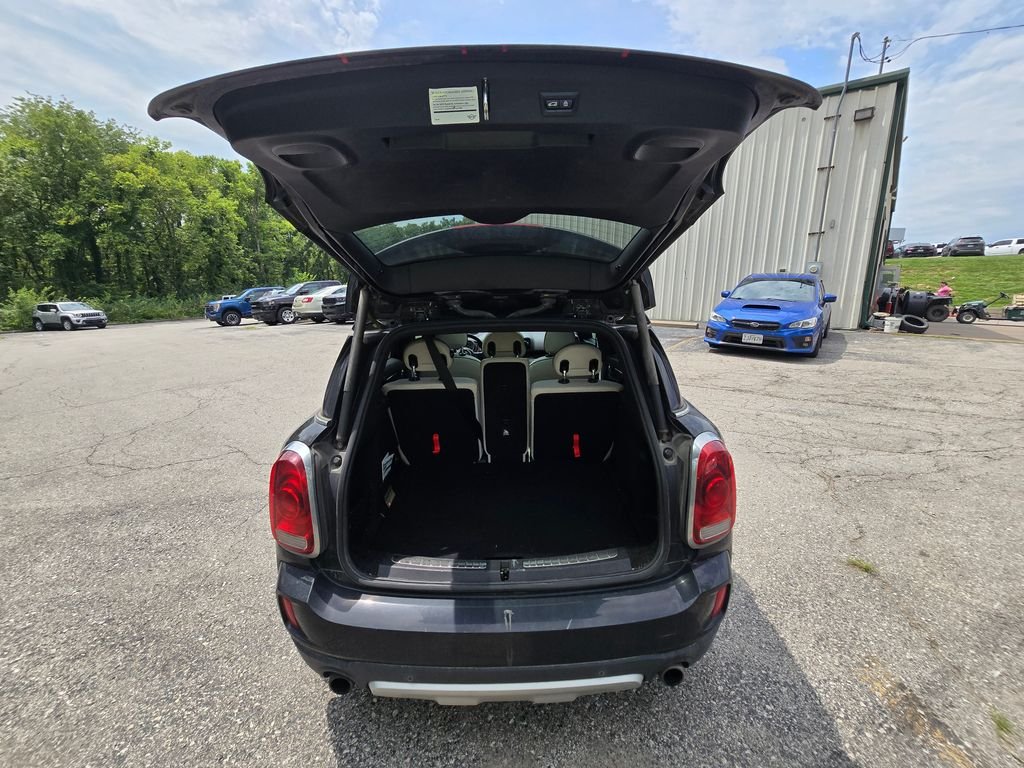 Used 2018 Black MINI Base image 18