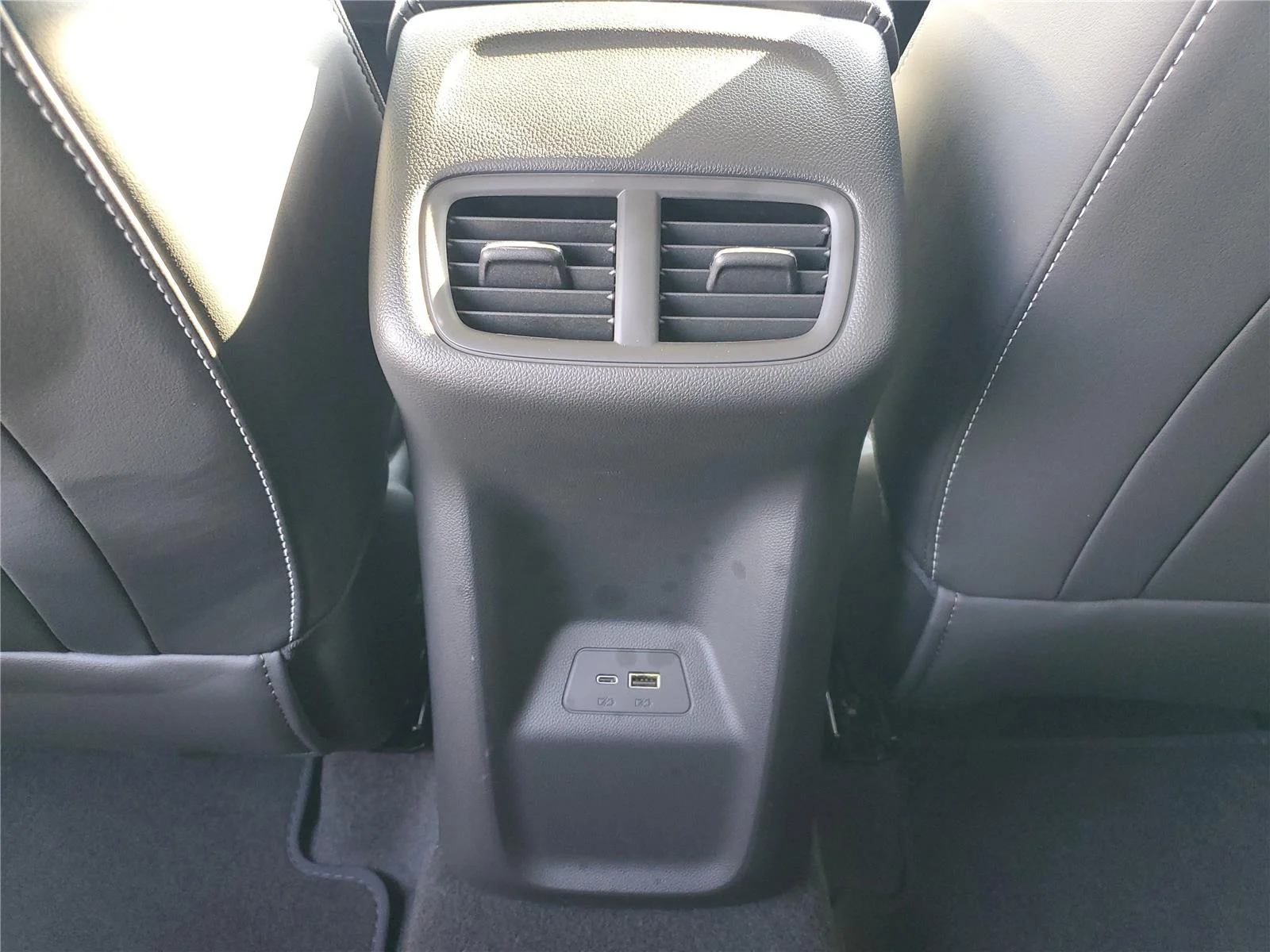 2026 Buick Envision Sport Touring - Photo 11