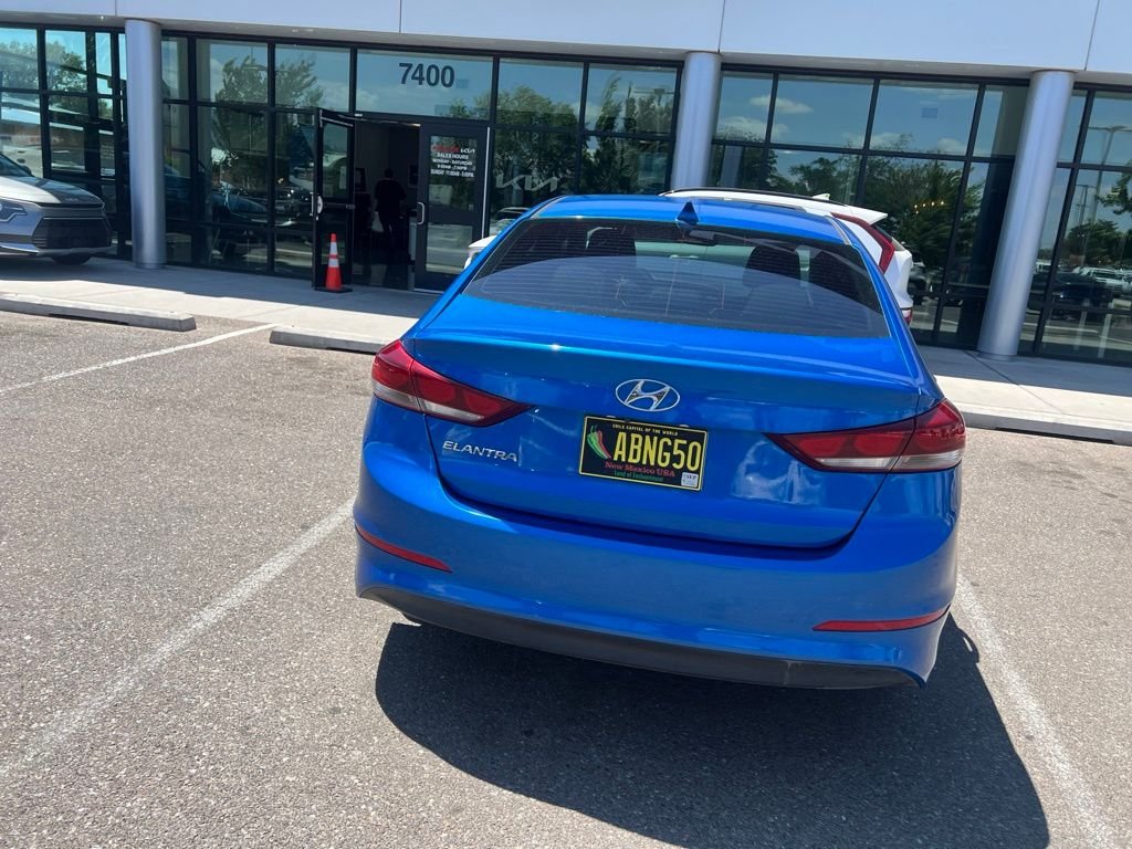Used 2018 Blue Hyundai Value Edition image 11