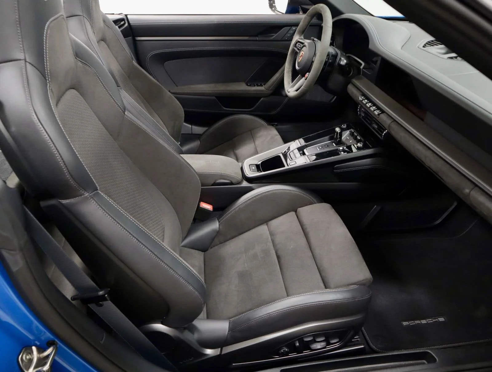Used 2025 Lugano Blue Porsche Carrera GTS image 12