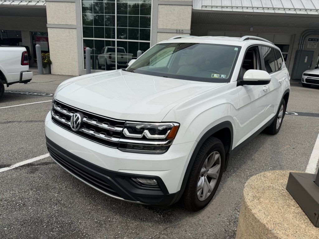 Used 2018 Volkswagen Atlas SE with VIN 1V2KR2CA1JC523265 for sale in Wrightsville, PA