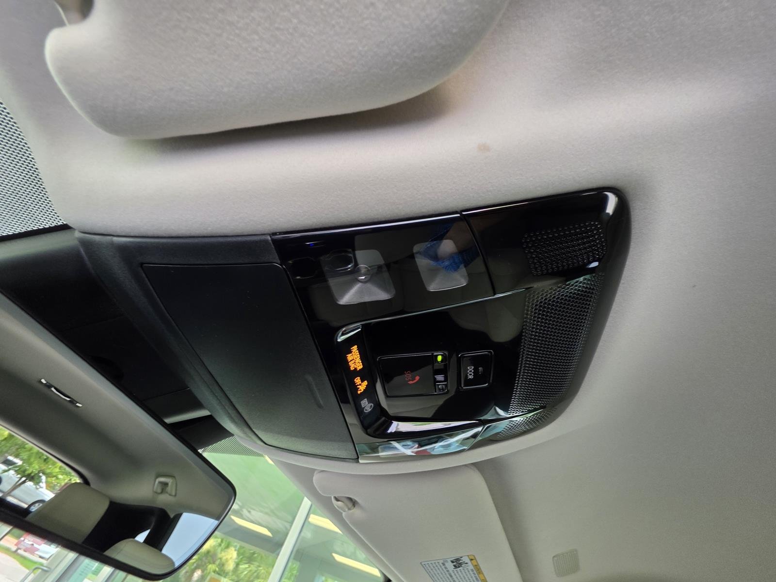 Used 2023 White Pearl Lexus 350 image 28
