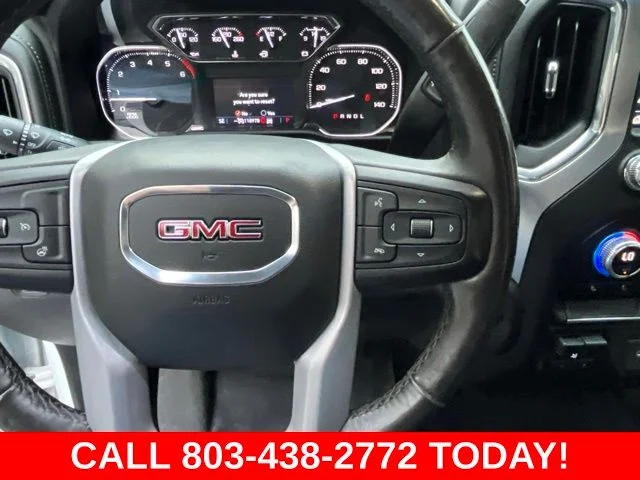 Used 2022 White GMC SLE image 16