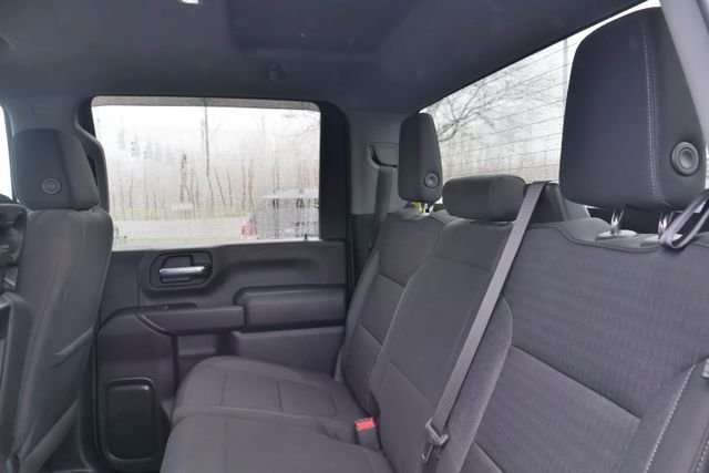 Used 2022 Black Chevrolet LT image 17