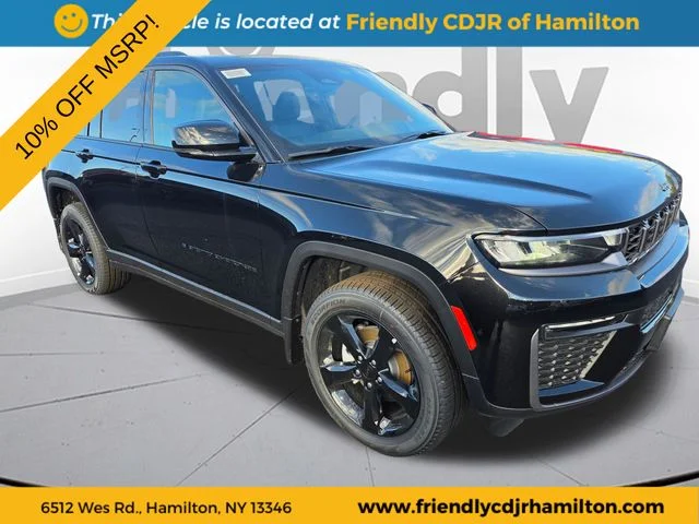 New 2026 Diamond Black Crystal Pearl-Coat Exterior Paint Jeep Limited image 3