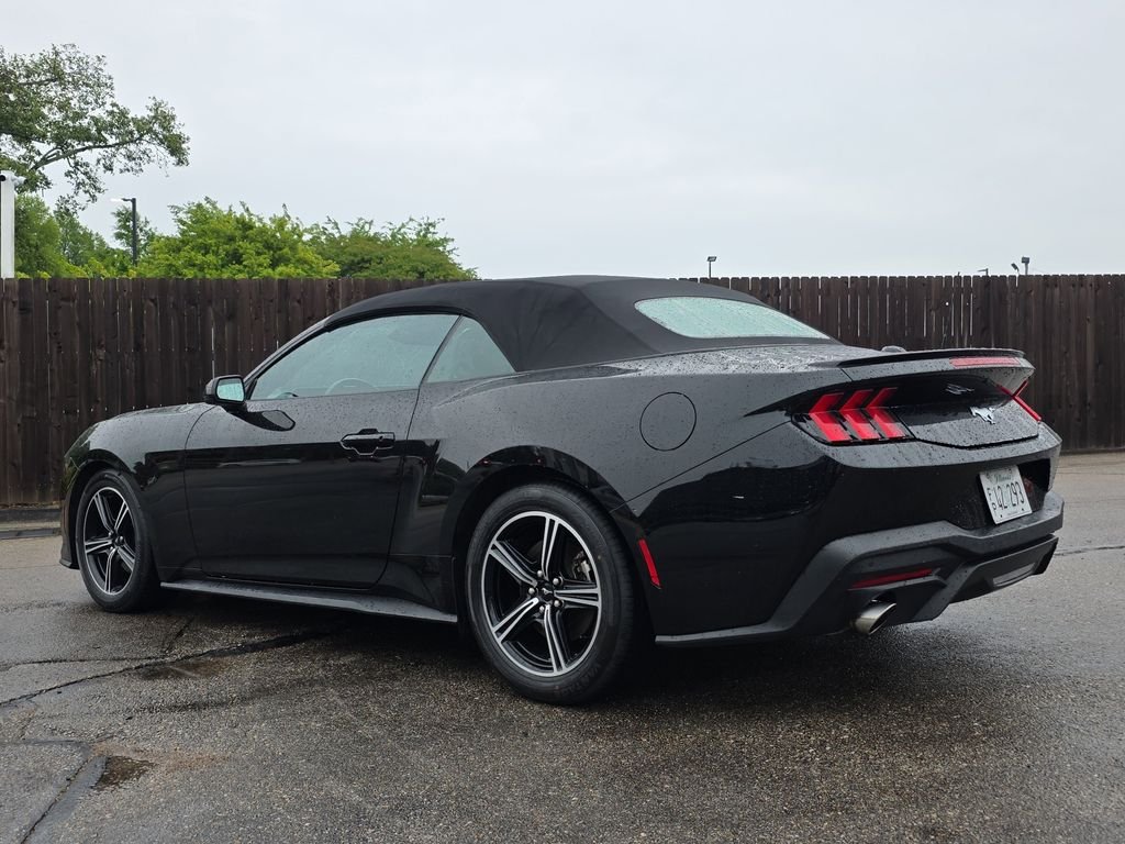 Used 2025 Black Ford EcoBoost Premium image 3