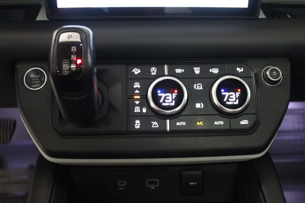 2020 Land Rover Defender HSE - Photo 34