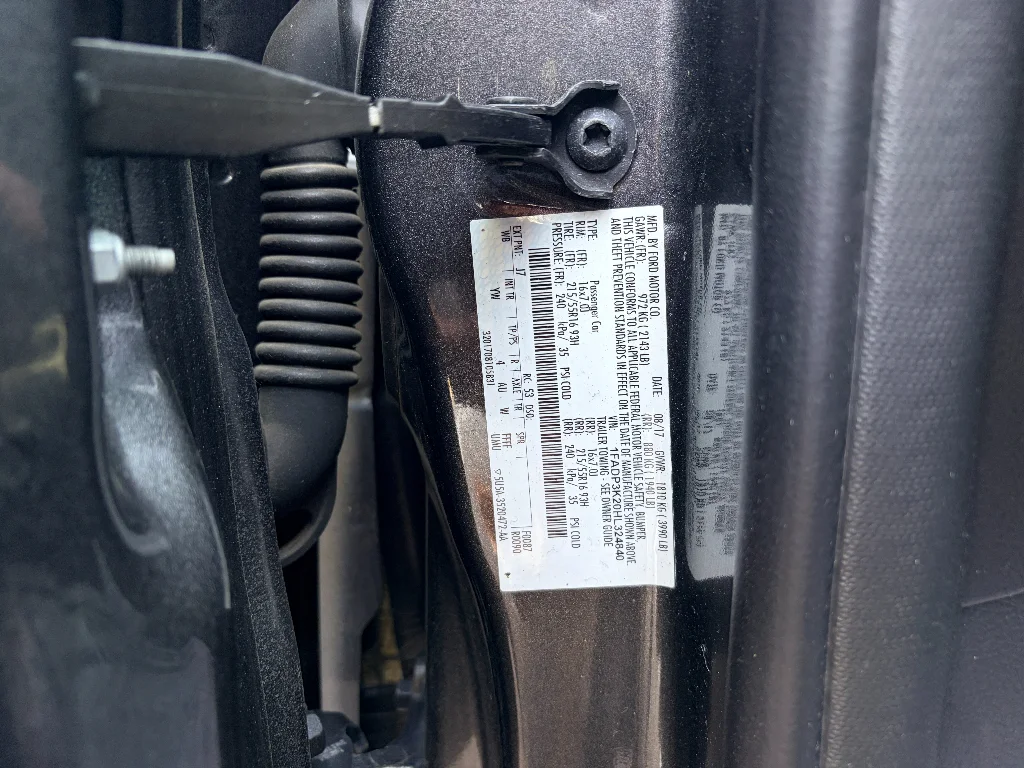 Used 2017 Magnetic Metallic Ford SE image 32