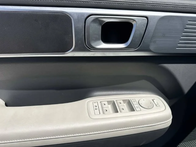 Used 2026 Silver Hyundai SEL image 41