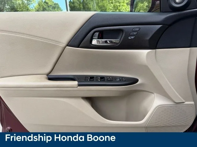 Used 2013 Red Honda EX-L image 14
