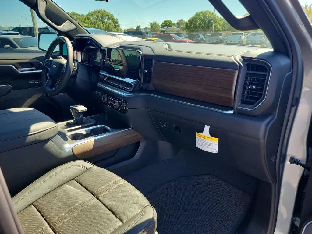2026 Chevrolet Silverado 1500 High Country - Photo 29