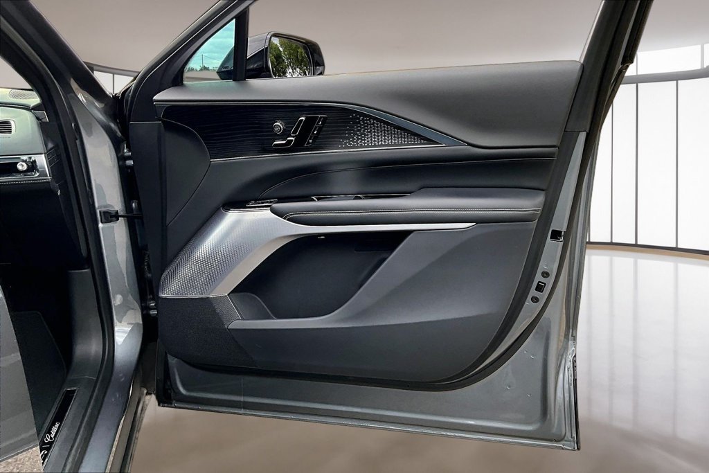 Used 2023 Gray Cadillac Luxury image 19