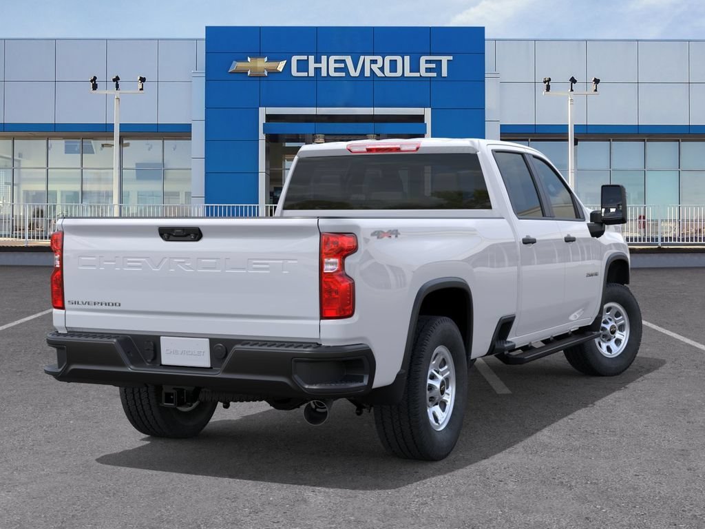 New 2026 Summit White Chevrolet WT image 4