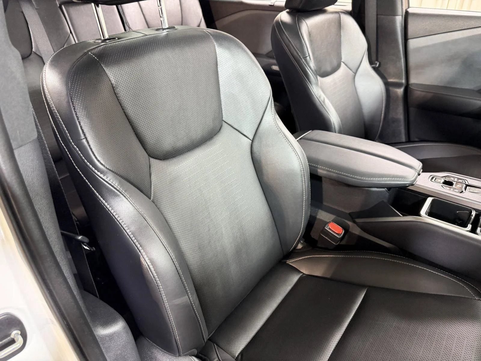 Used 2024 Beige Lexus 350 Premium image 43