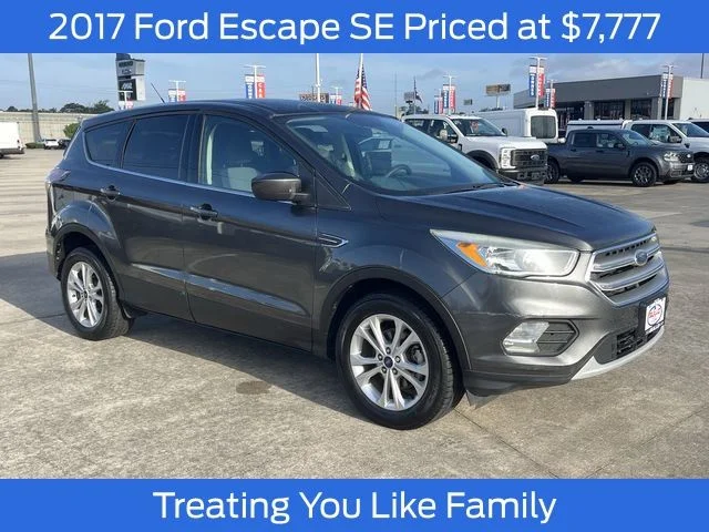2017 Ford Escape SE's photo