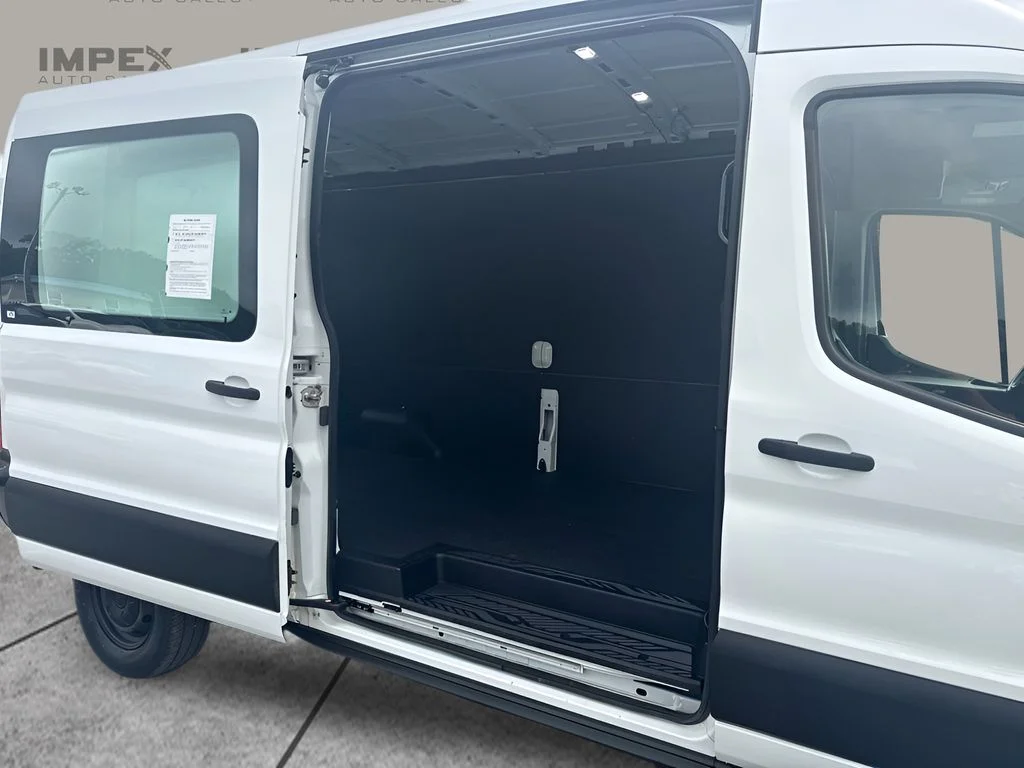 Used 2020 White Ford Base image 16