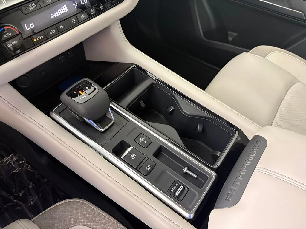 New 2026 Gun Metallic Nissan SL image 31