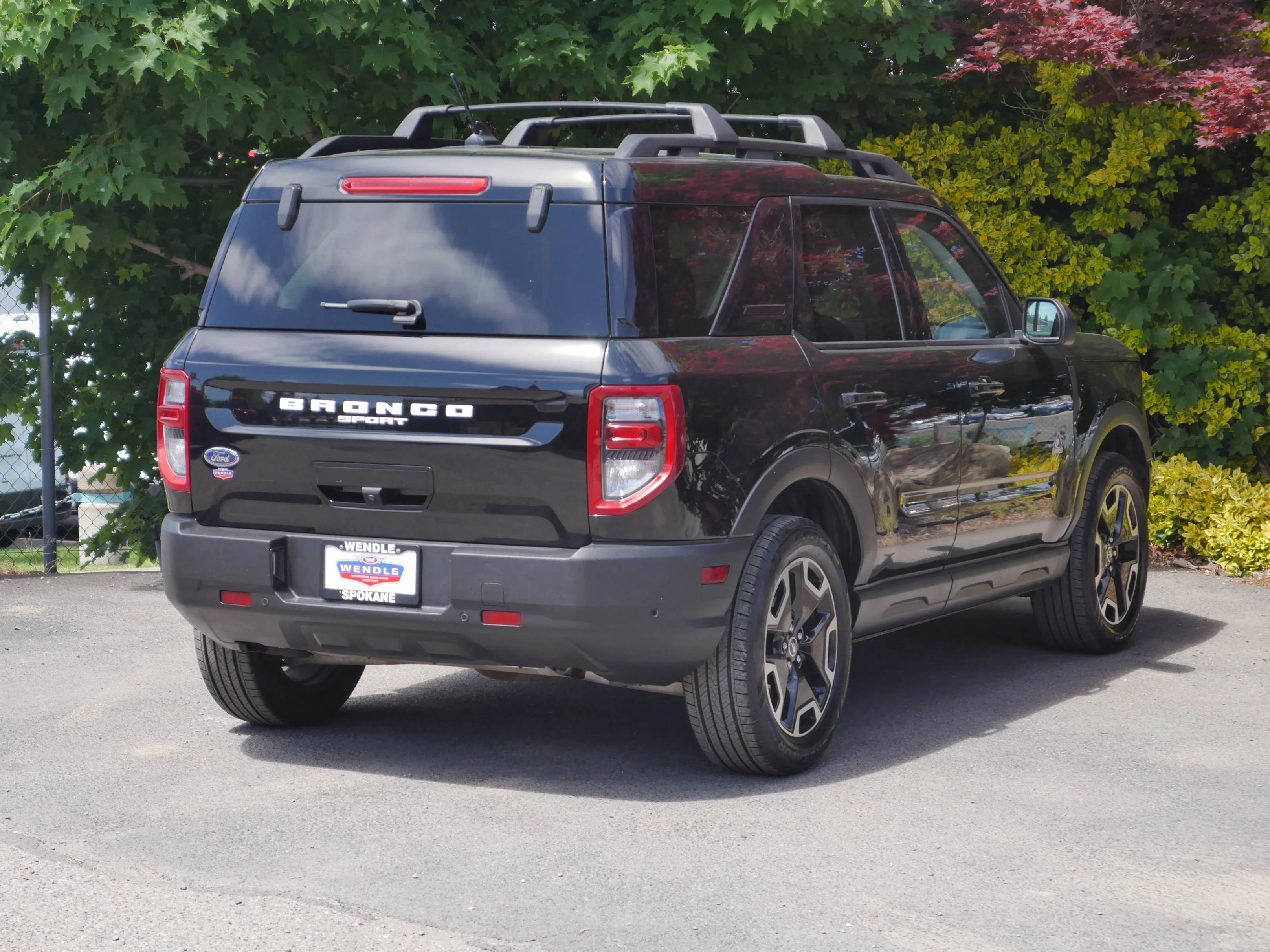 Certified Used 2023 Shadow Black Ford Outer Banks image 24