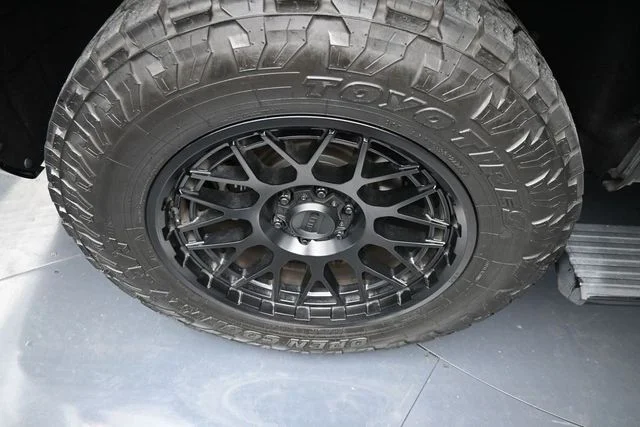 Used 2024 Gray Ford Limited image 14