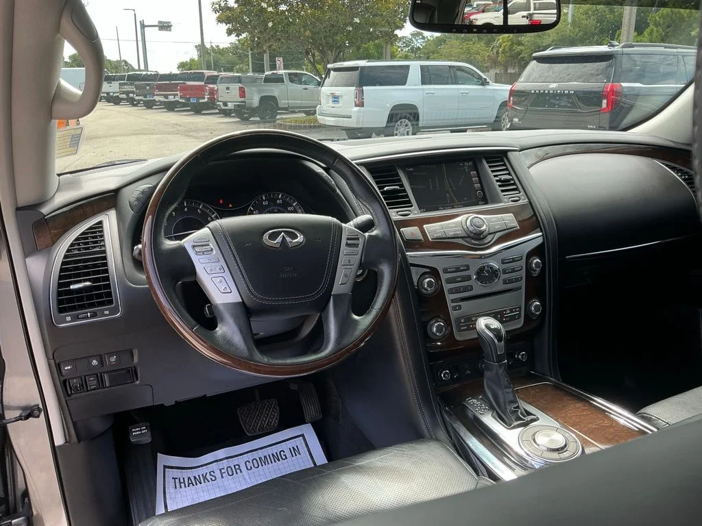 Used 2019 Gray INFINITI LUXE image 39