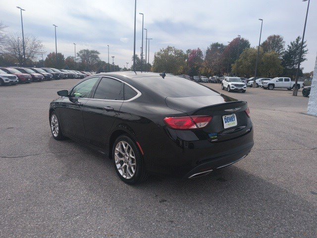 2015 Chrysler 200 C photo 3