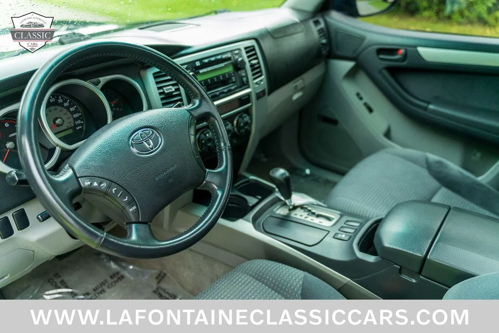 Used 2003  Toyota SR5 Sport image 72