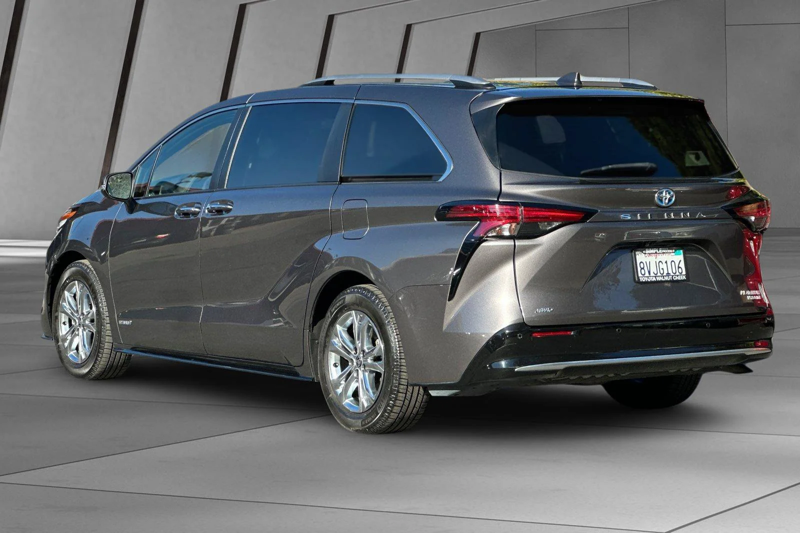 2021 Toyota Sienna Platinum - Photo 11