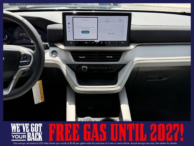 New 2026 Space White Metallic Ford Active image 12