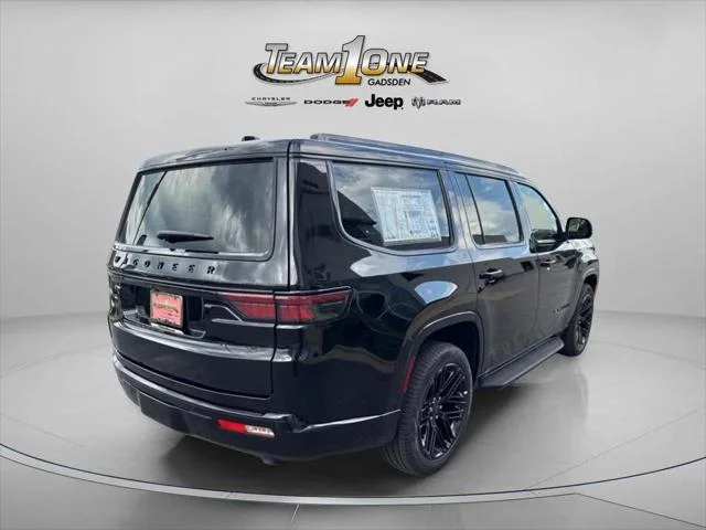 New 2025 Diamond Black Crystal Pearl-Coat Exterior Paint Jeep Series II image 9