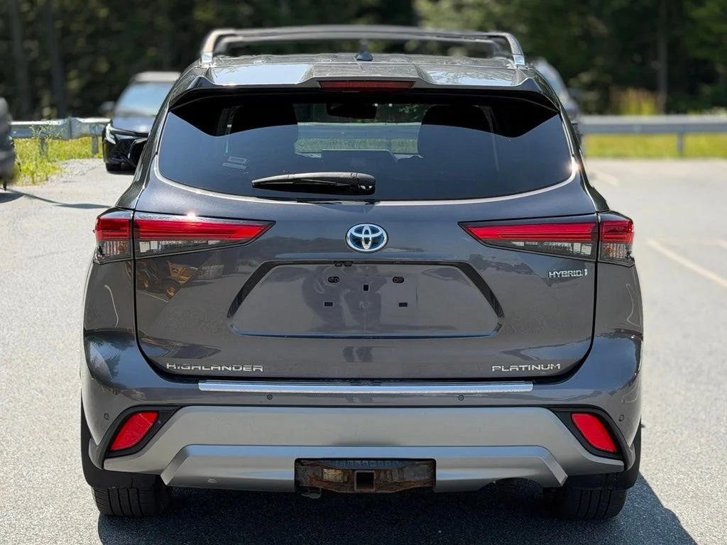 Used 2021 Gray Toyota Platinum image 4