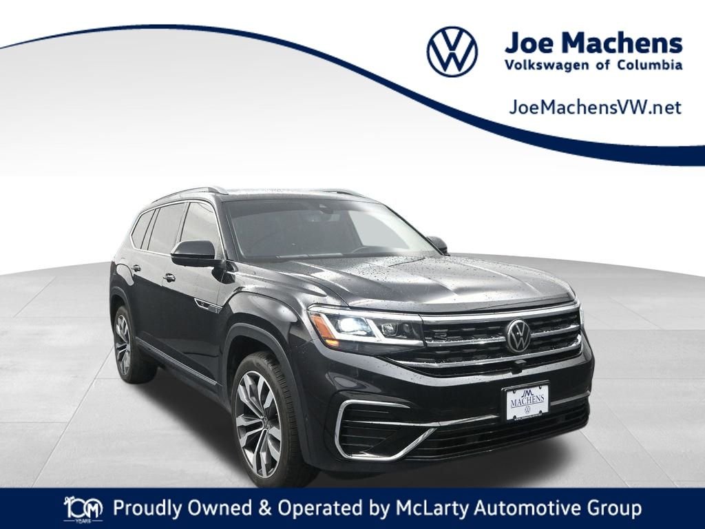Used 2022 Black Volkswagen 3.6L V6 SEL Premium R-Line image 1