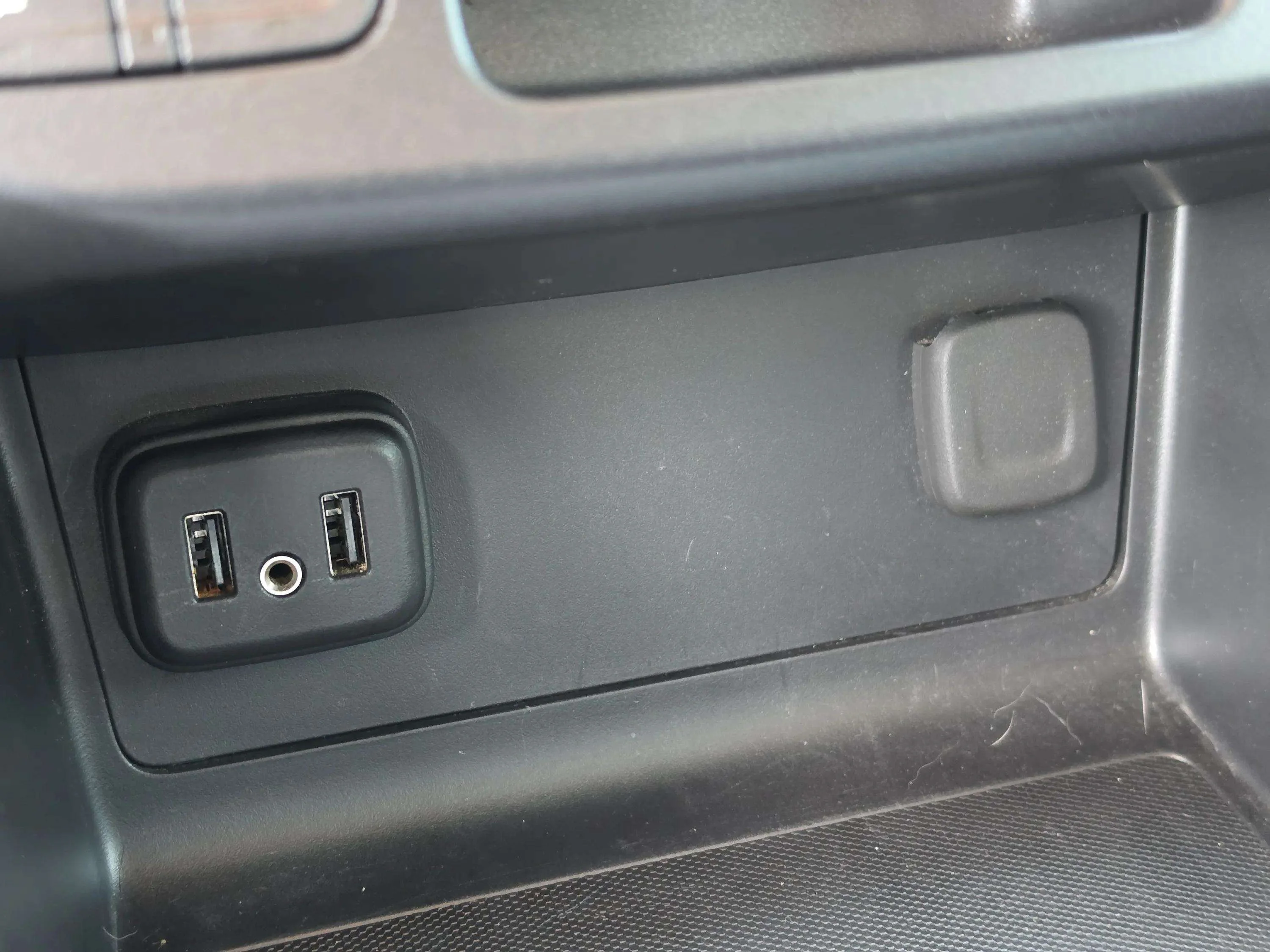 Used 2019 Red Hot Chevrolet 4WD ZR2 image 29