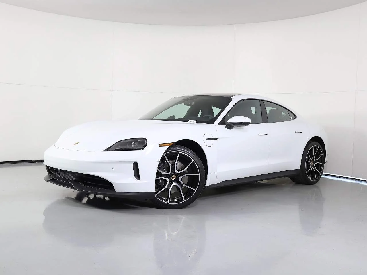 2025 Porsche Taycan Base