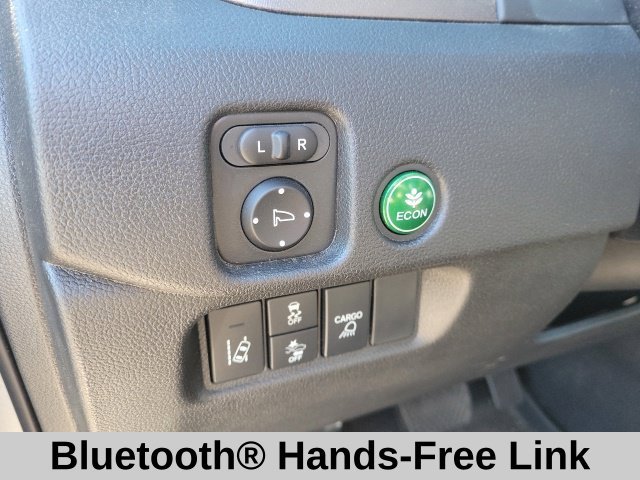 Used 2026 Solar Silver Metallic Honda RTL image 7