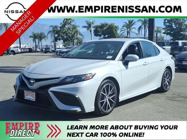 2023 Toyota Camry SE