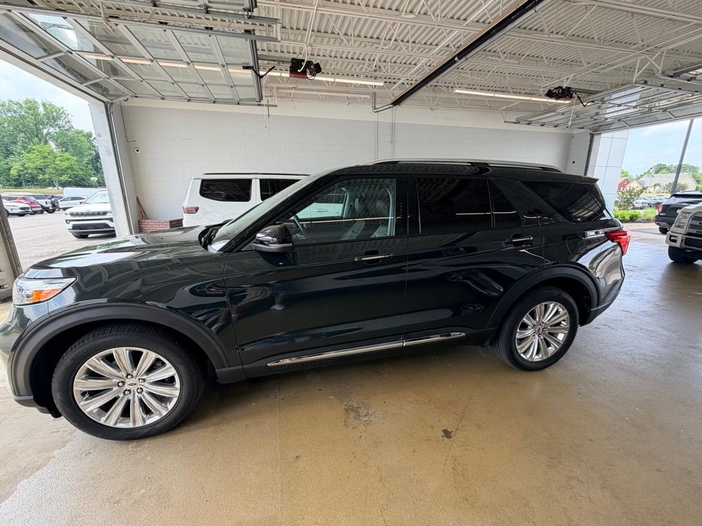 2023 Ford Explorer Limited High Package RWD's photo