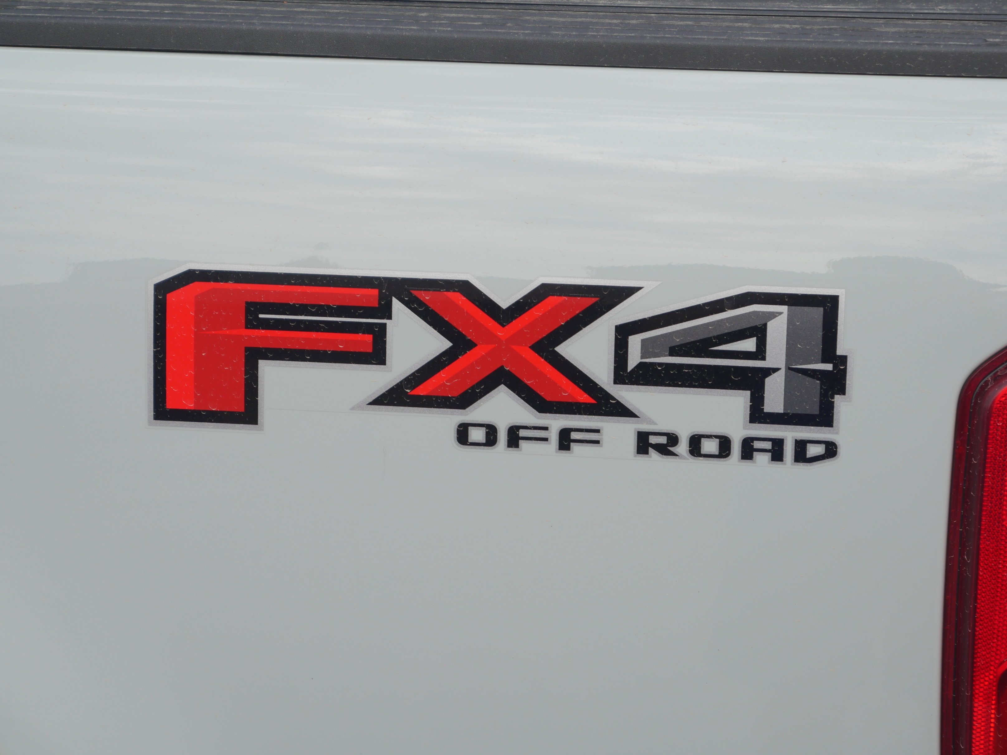 Used 2021 Gray Ford XLT image 18