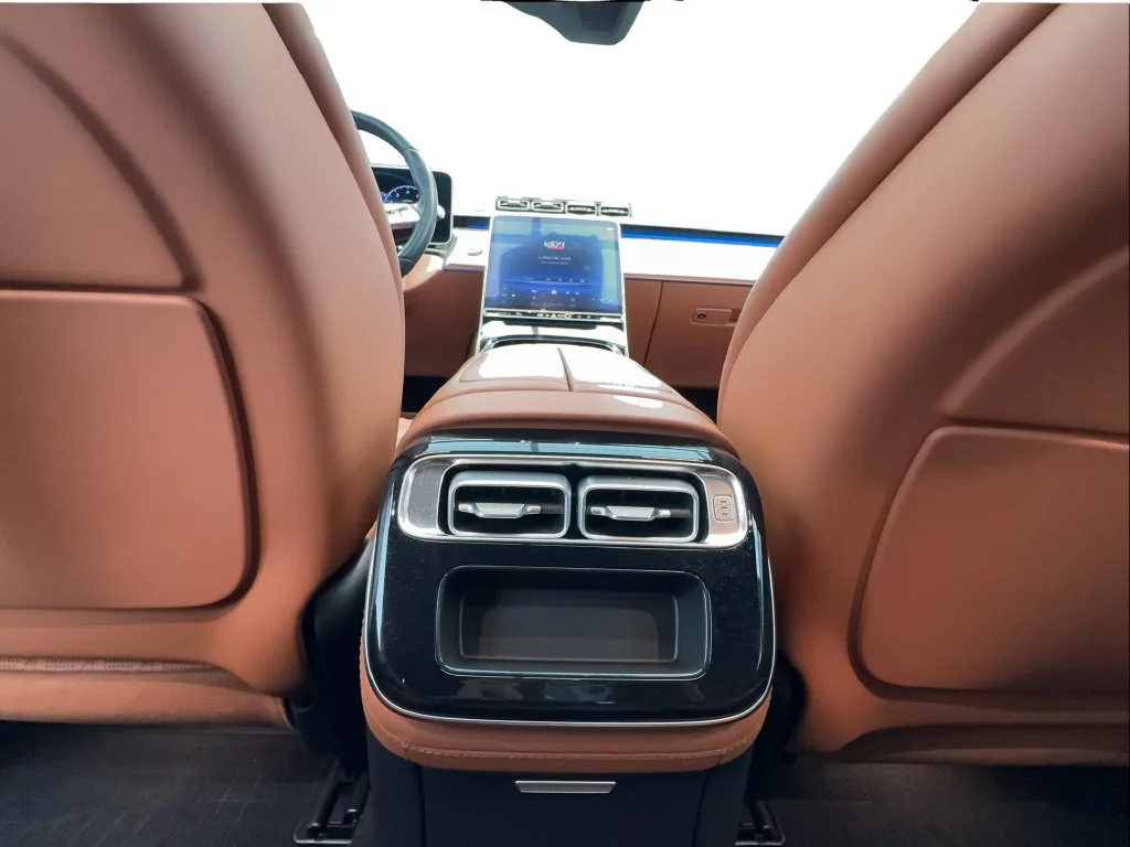 Used 2023 Black Mercedes-Benz S 580 image 36