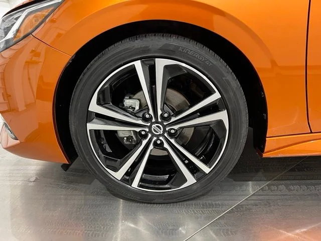Used 2023 Orange Nissan SR image 21