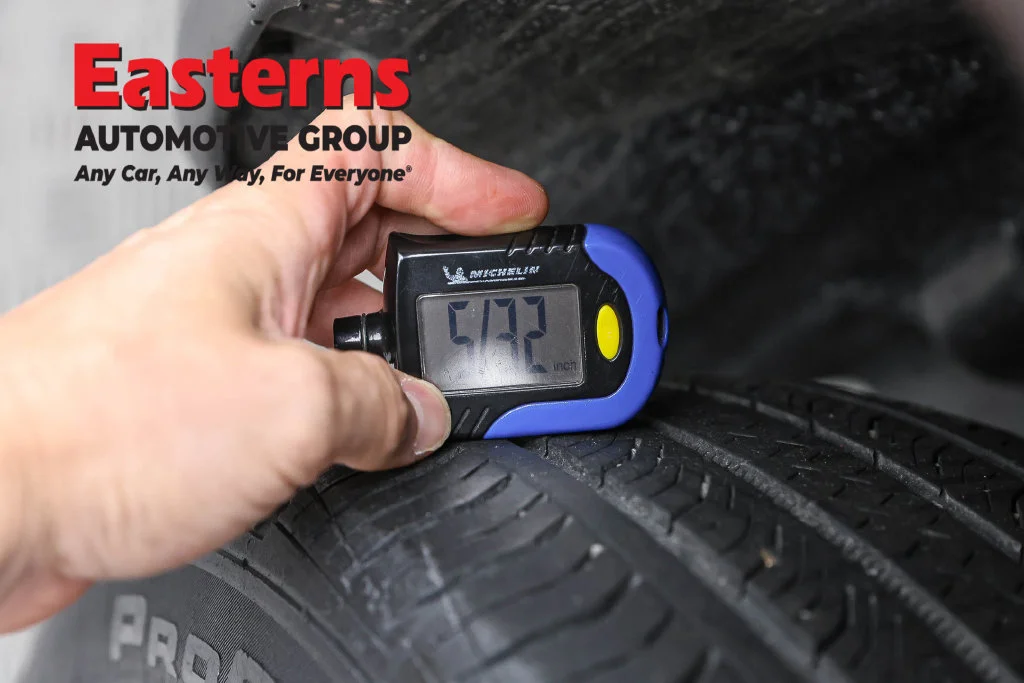 Used 2020 Silver Jeep Latitude image 30