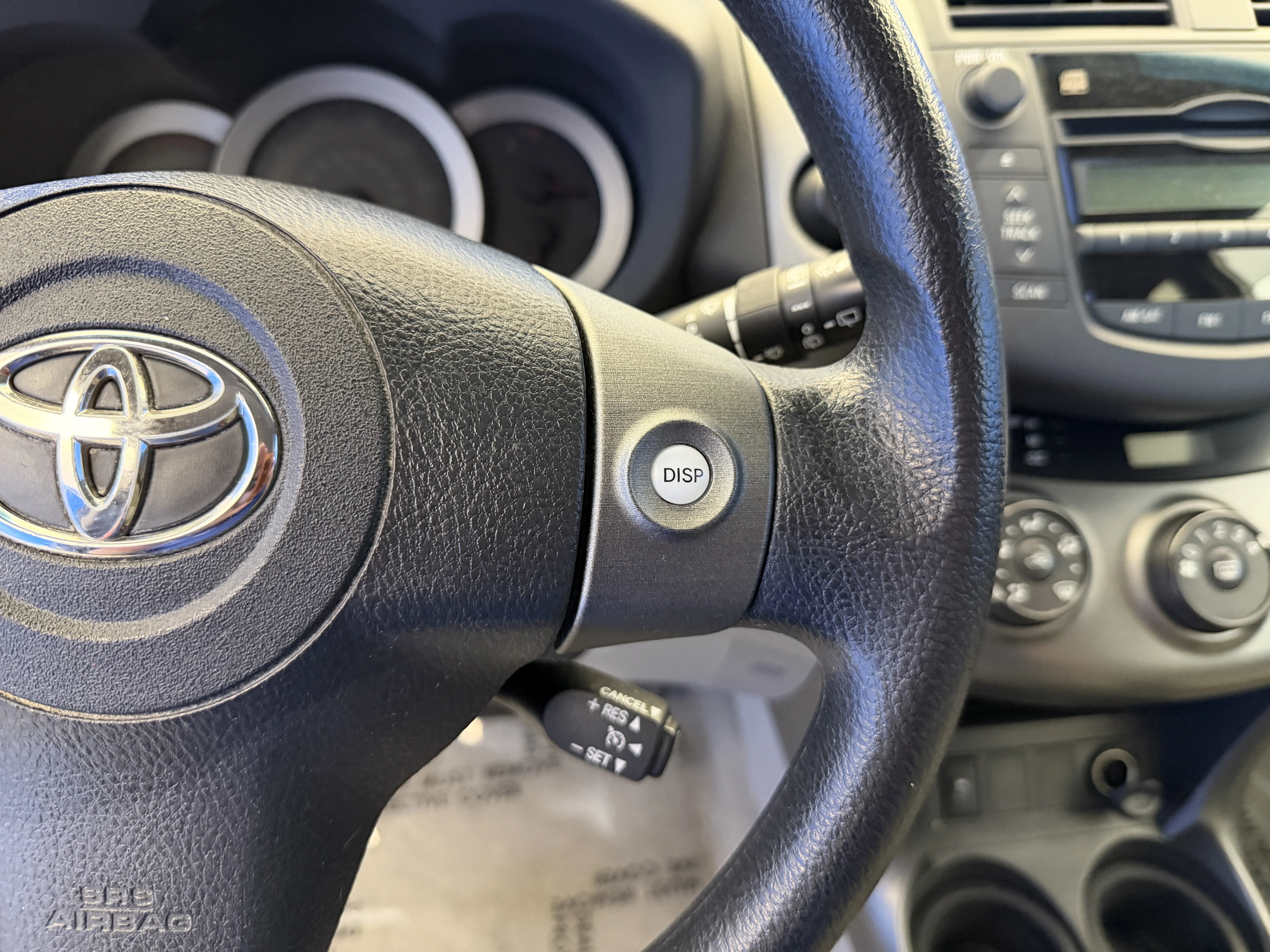 Used 2011 Classic Silver Metallic Toyota BASE image 14