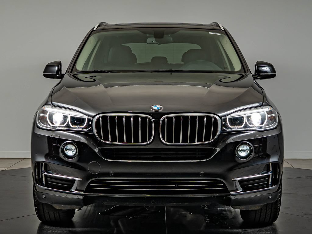 Used 2015 Black Sapphire Metallic BMW xDrive35i image 2