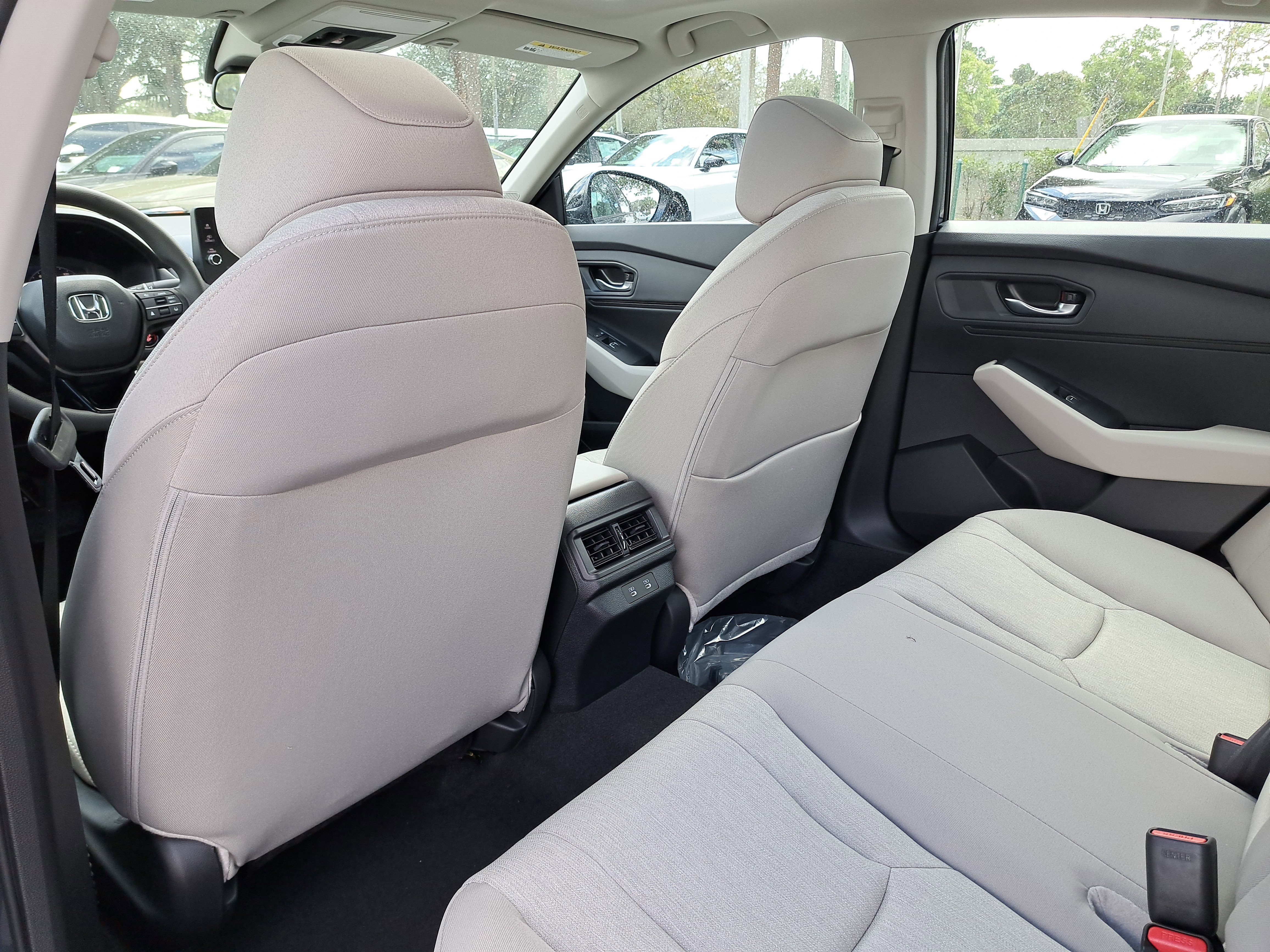 New 2026 Platinum White Pearl Honda SE image 10