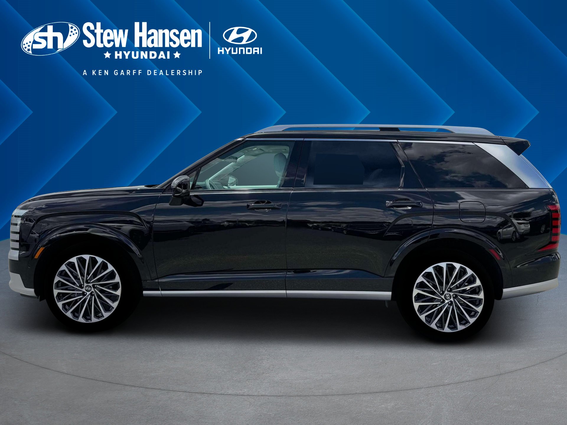 New 2026 Abyss Black Pearl Hyundai Calligraphy image 3