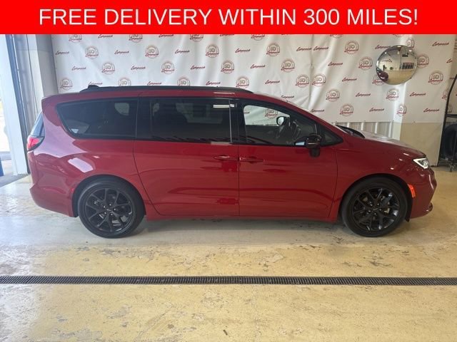 2025 Chrysler Pacifica Limited - Photo 33