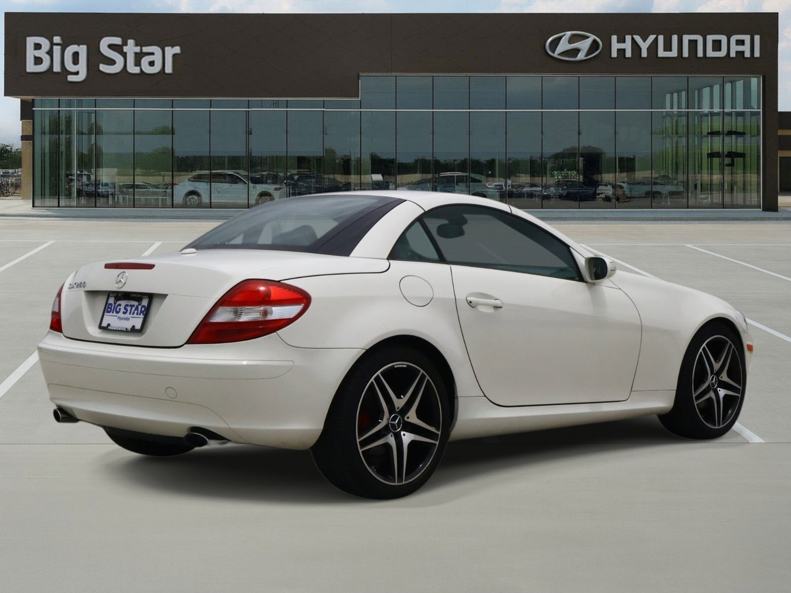 Used 2008 Arctic White Mercedes-Benz SLK 280 image 4