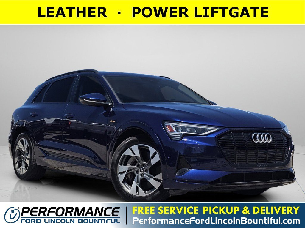 2021 Audi e-tron 95 kWh Premium quattro's photo